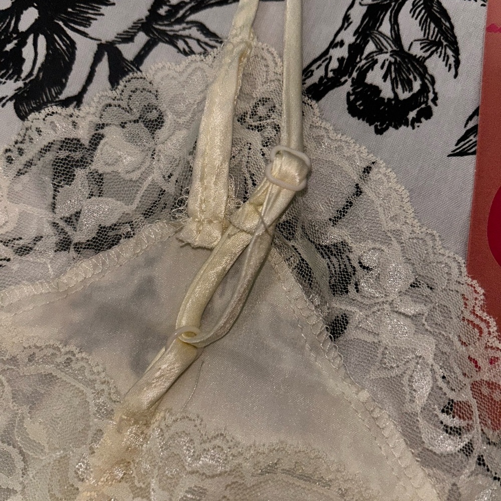 NW BAG- POL Cream Lined Ruffle Slip Dress - Picture 6 of 13